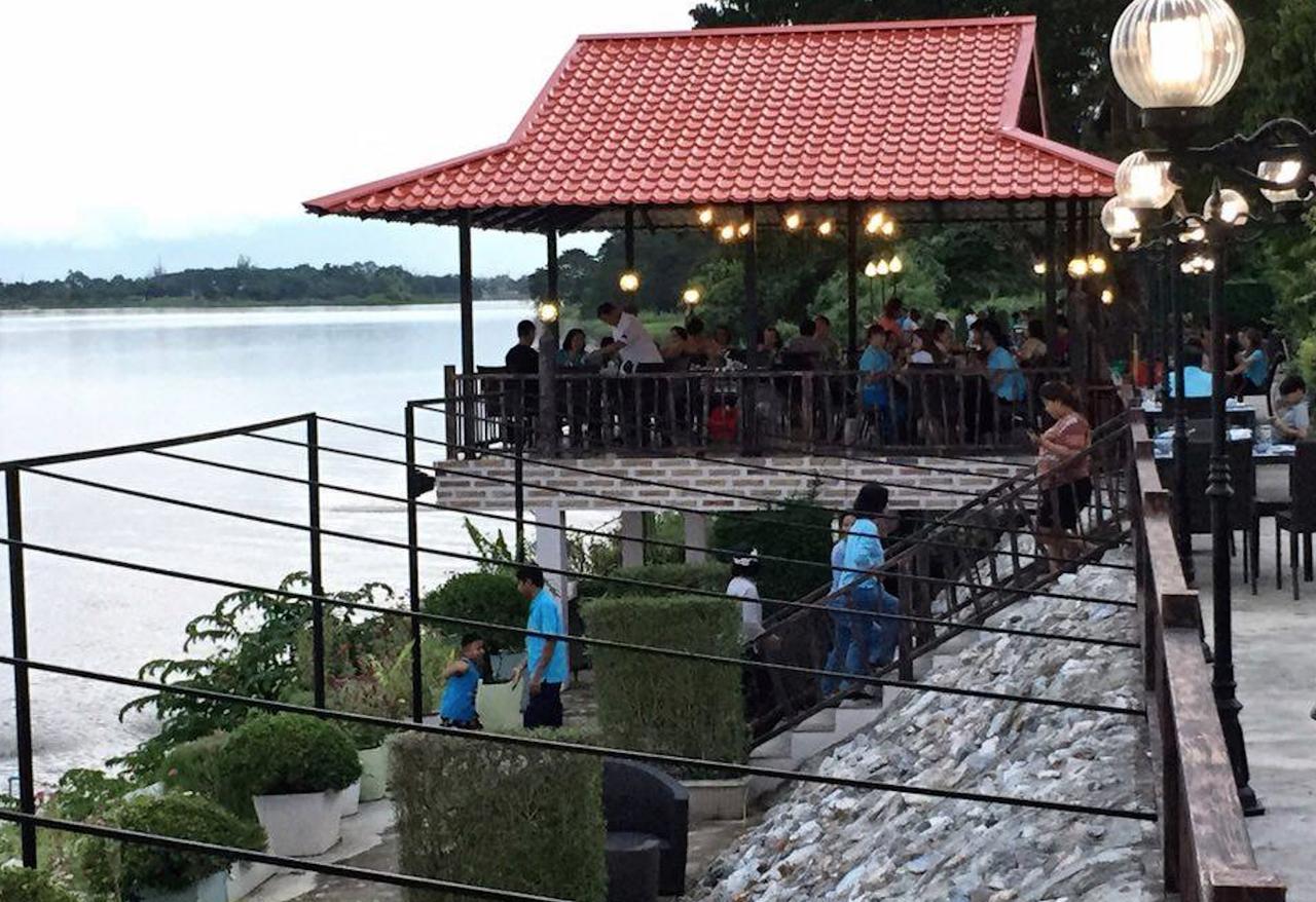 Maeping Mango Riverside Resort Kamphaeng Phet Dış mekan fotoğraf